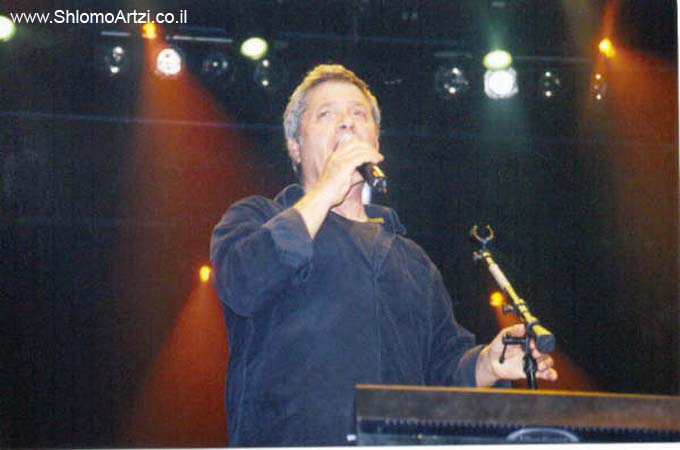 shlomo artzi in miami-39